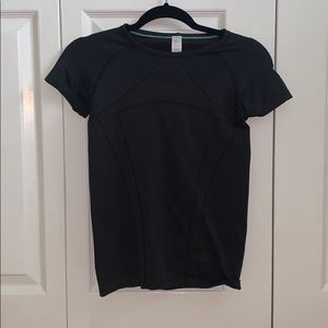 IVIVVA black shirt.